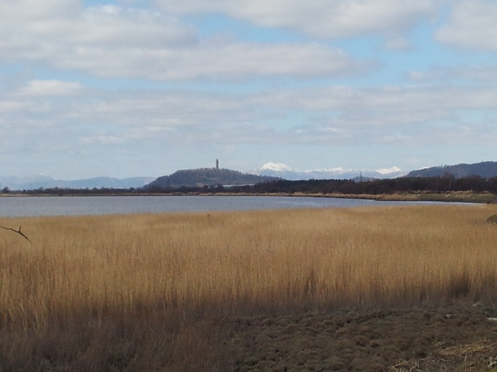 Snow topped hills, blue skies and the Wallace monument in the back ground!