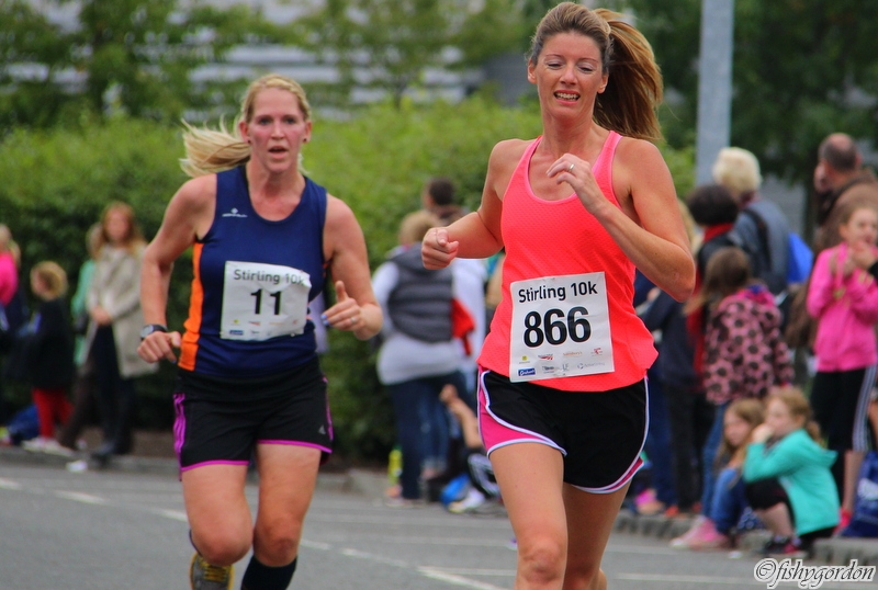 No time for posing and smiles during this race... what a gorgeous look that is!! (Stirling 10k)